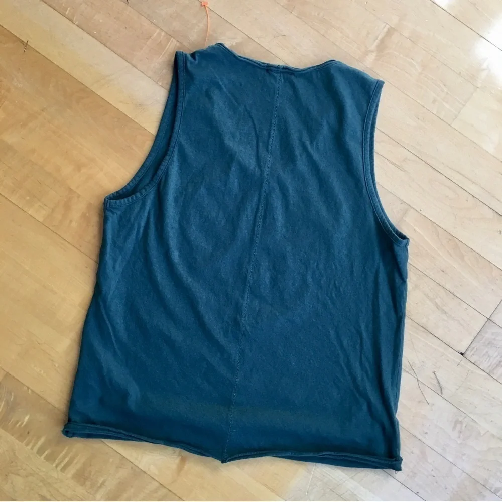 47 “UVM” Tank, Green, White, Size S - Picture 4 of 17